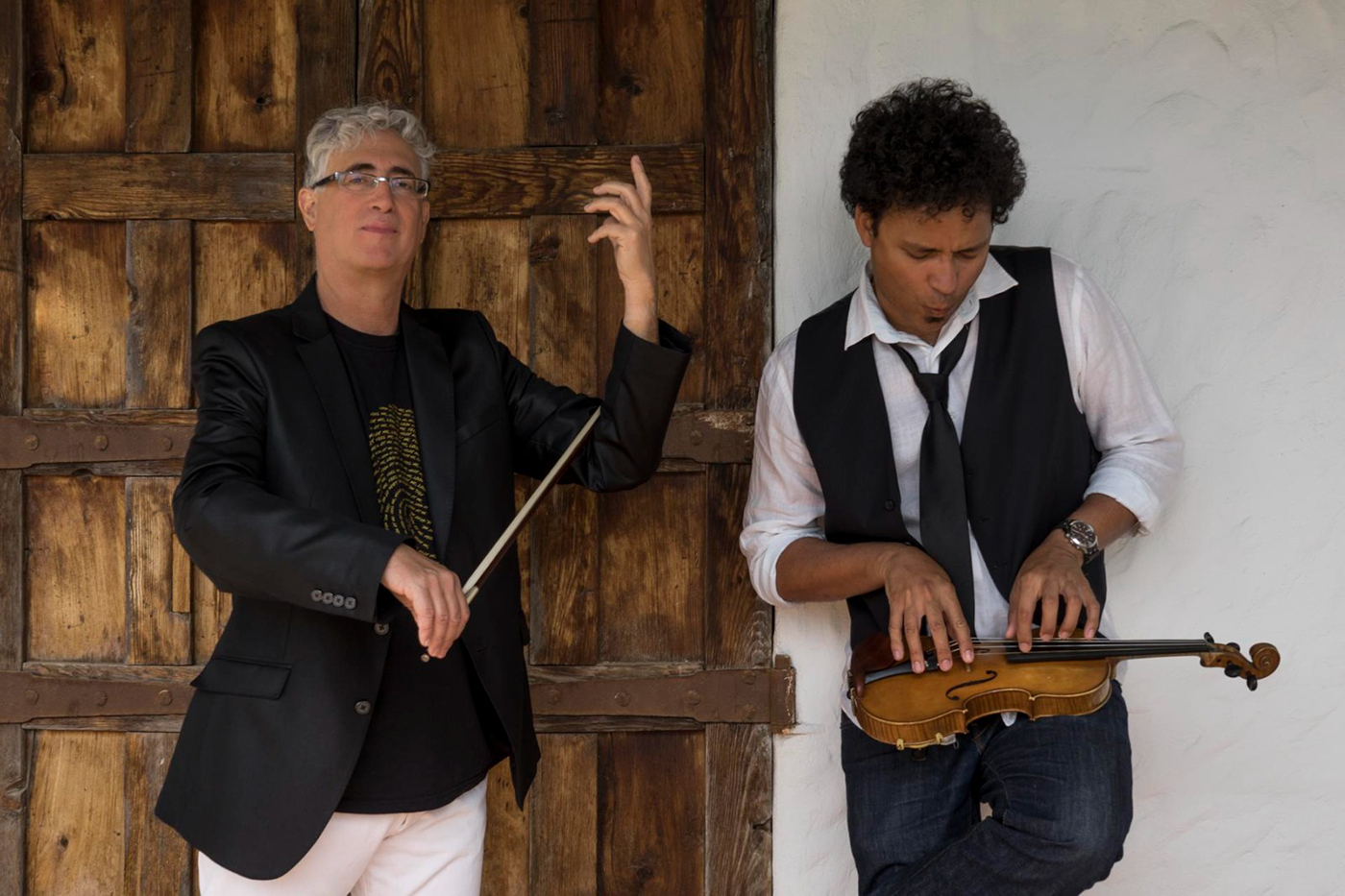 Caramelo: violinist Ramses Puente and pianist Santi Perez at Mercat de Sant Josep